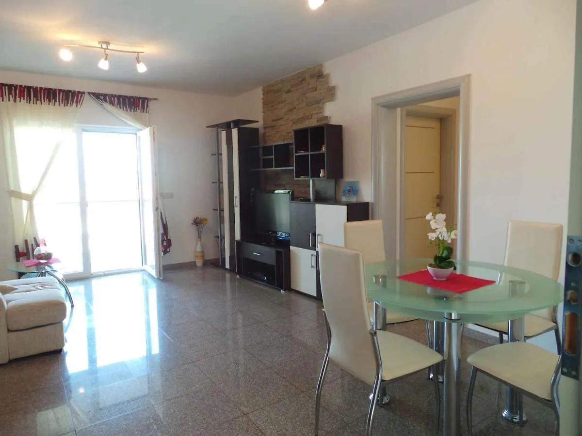 Holiday Home In Malinska/Insel Krk 13031