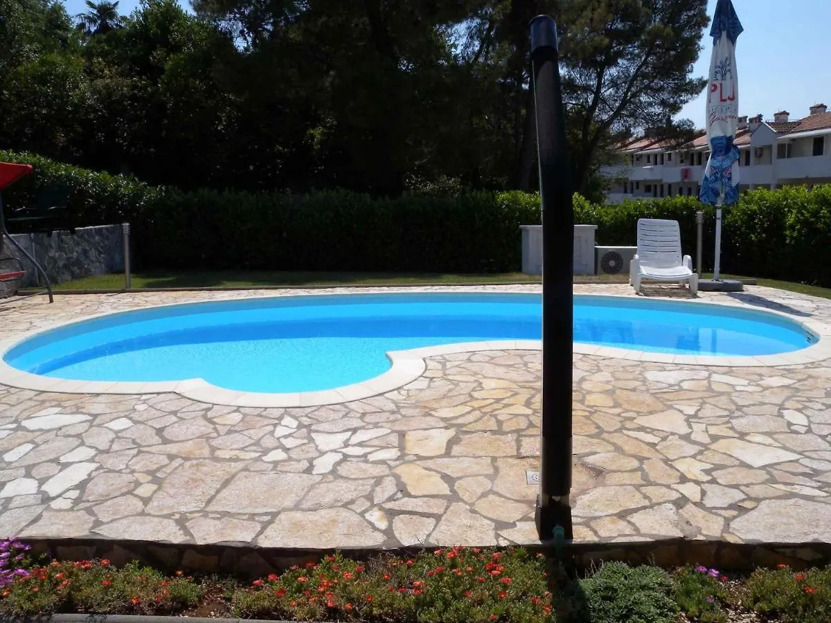Holiday Home In Malinska/Insel Krk 13031 Malinska